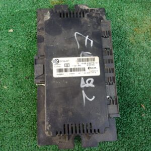 BMW E87 E9x xe Centralina frm2 6135 9153779-01