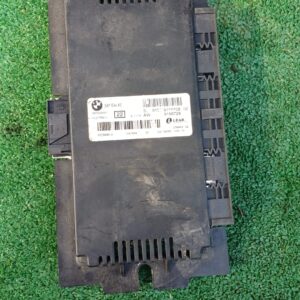BMW E87 E9x XE CENTRALINA FRM 6135 9166708